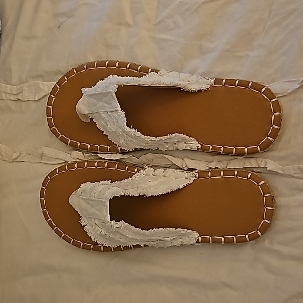 Sandals Womens UE 39 US 8 bohemian distressed sandles. New, never been worn.